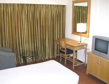 Hotel Rukmini Riviera Hyderabad Exterior photo